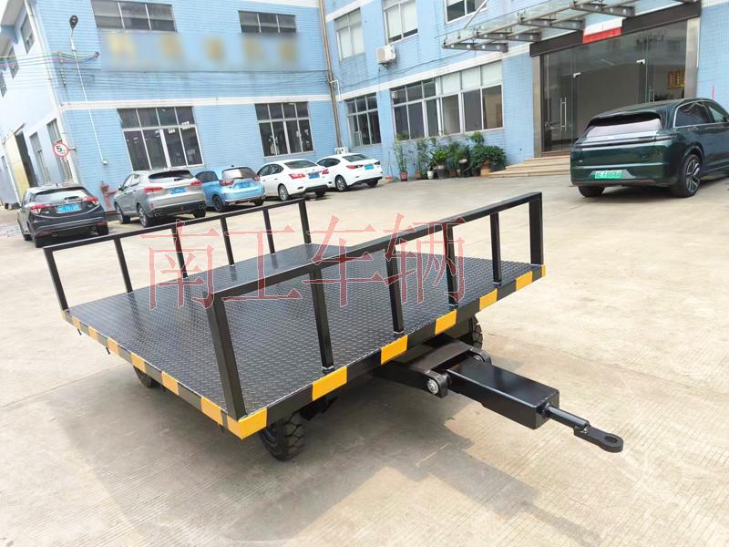3吨IM在线（中国） 前后护栏固定平板车