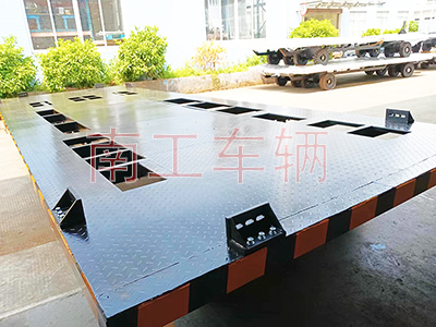 13点5吨箱变拖车底盘 全挂式IM在线（中国）3I.jpg