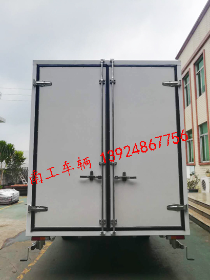 1.5吨白色厢式IM在线（中国）2I.jpg
