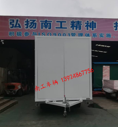1.5吨白色厢式IM在线（中国）5I.jpg
