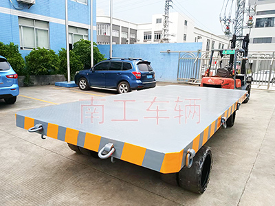 25吨重型IM在线（中国）带牵引环工具拖车1I.jpg