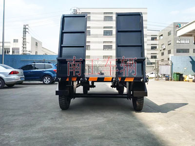 3吨带爬梯工业牵引IM在线（中国）2I.jpg