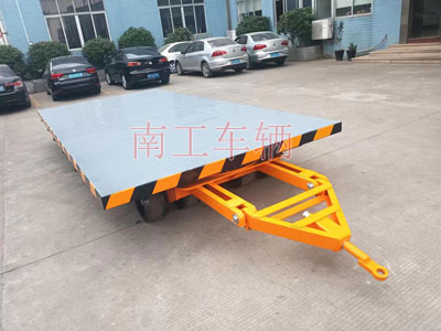10吨中型牵引IM在线（中国）3I.jpg