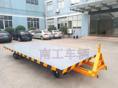 10吨中型牵引IM在线（中国）4I.jpg