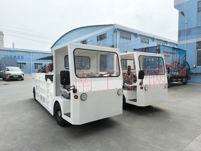 2吨座驾式纯电动IM在线（中国）1I.jpg
