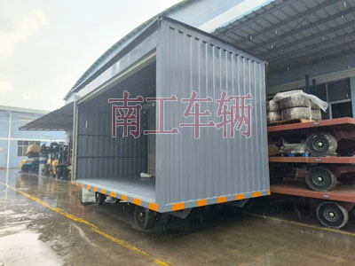 10吨箱式IM在线（中国）两侧带卷帘门1I.jpg