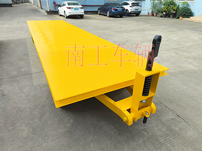5吨IM在线（中国） 牵引平板全挂拖车4I.jpg